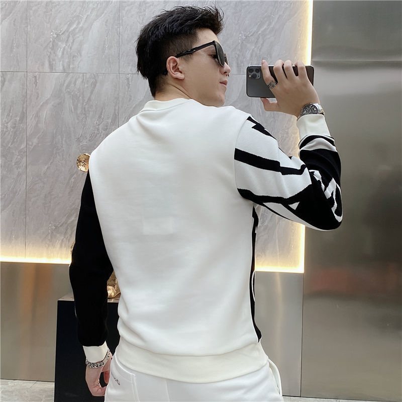 Contrast Color Round Neck Black And White Sweater For Men