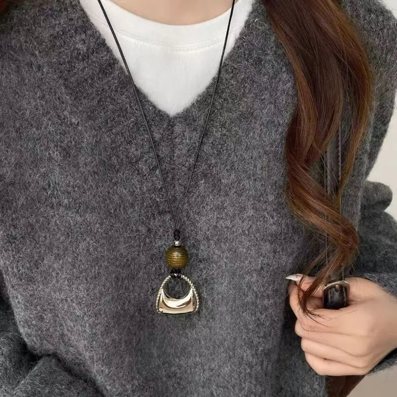 New Irregular Pendant Necklace for Women Exquisite Simple Rope Chain Long Necklace Adjustable Casual Versatile Accessories Gifts (Available)