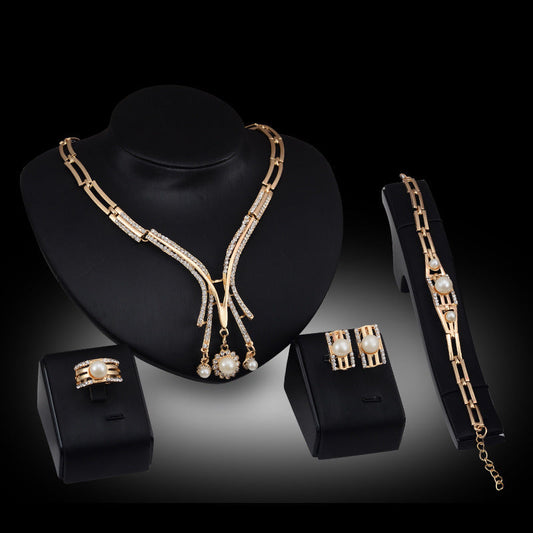 Personalized Fashion Jewelry Set Alloy Necklace Four-piece Set    (Available)