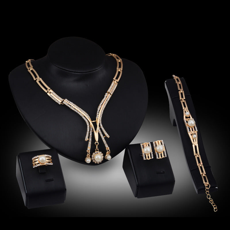 Personalized Fashion Jewelry Set Alloy Necklace Four-piece Set    (Available)