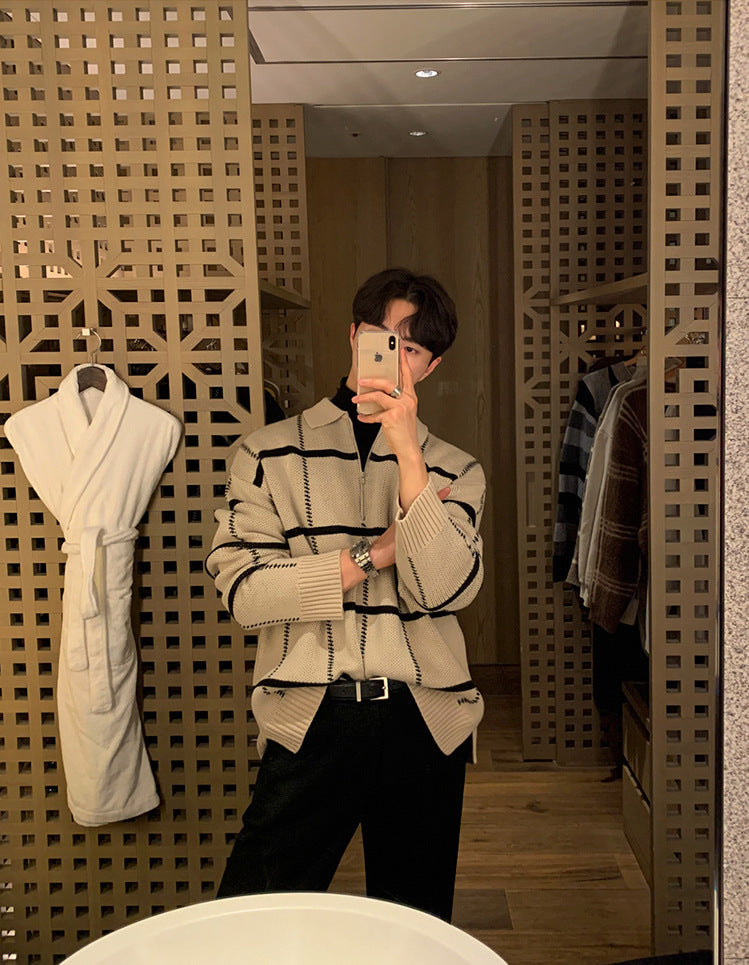 Men's Simple Retro Lapels Knitwear Top