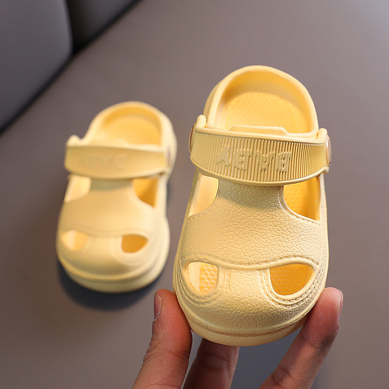 Children's Hole Shoes Summer Boys Baby Soft-soled Non-slip Beach Shoes