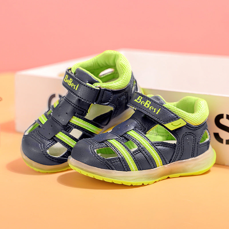 Boys And Girls Shoes Baotou Fashion Trend Comfortable Lights Casual Baby Shoes