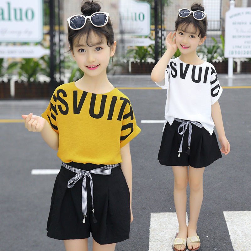 Korean Alphabet Short-sleeved Wide-leg Shorts (Available)