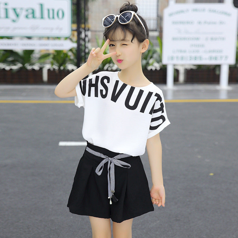 Korean Alphabet Short-sleeved Wide-leg Shorts (Available)