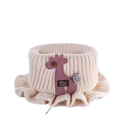 Children's scarf keeps warm in winter (Available)