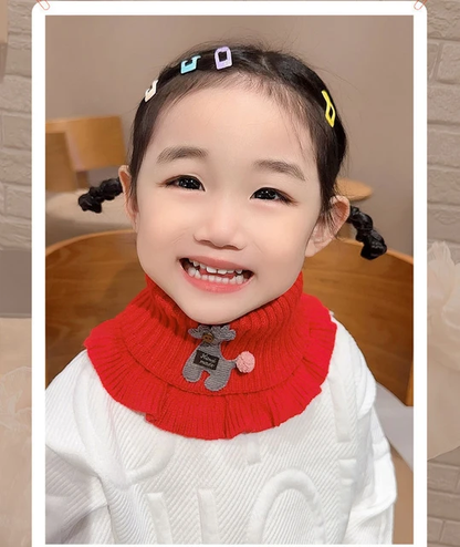 Children's scarf keeps warm in winter (Available)