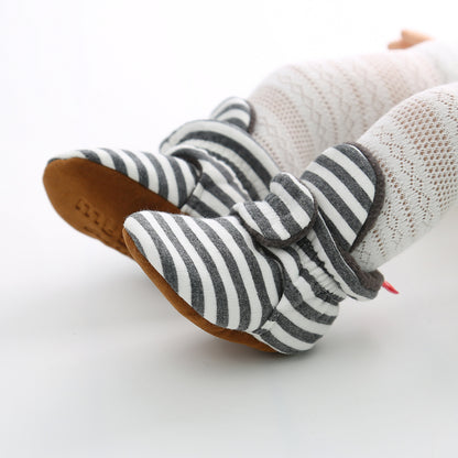 Knitted baby cotton shoes