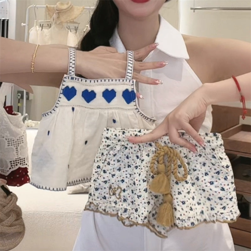 Children's Bow Knitted Vest Top Bud Skirt Two-piece Set (Available)
