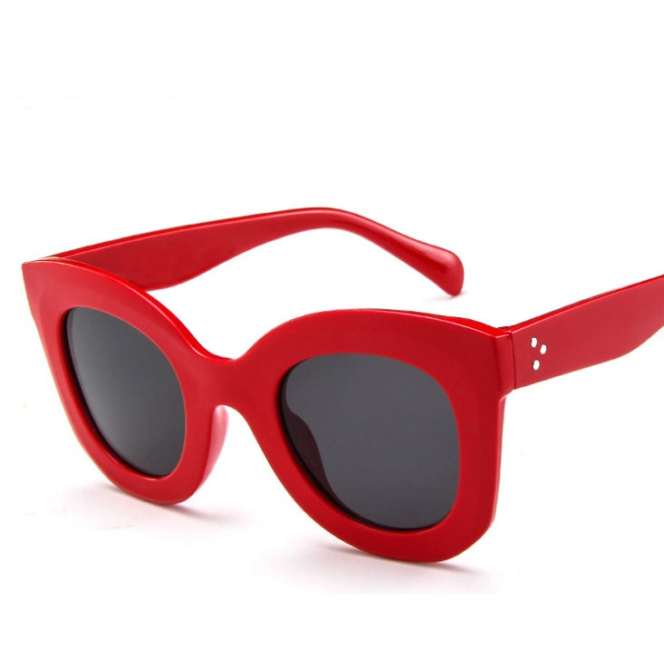 Sunglasses fashion cat eye sunglasses (Available)