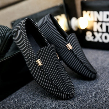 New Korean version of the wild lazy shoes men