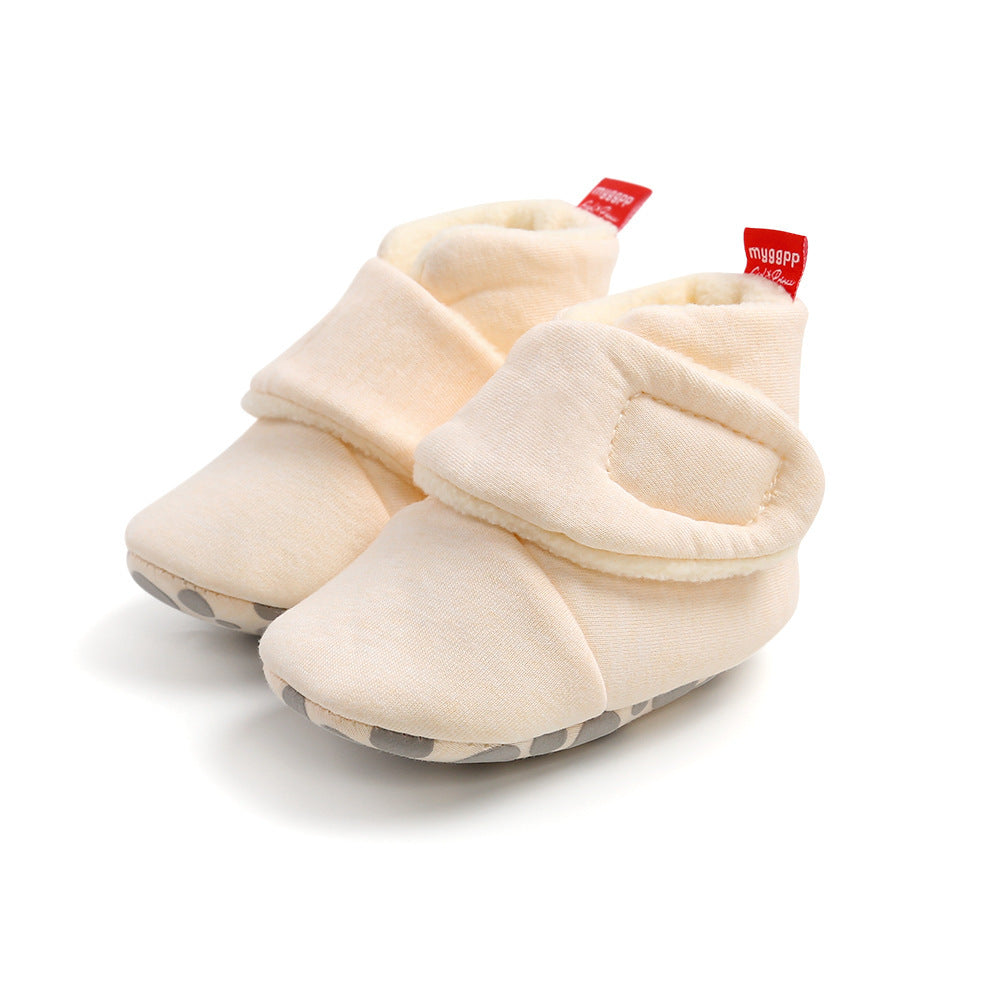 Knitted baby cotton shoes
