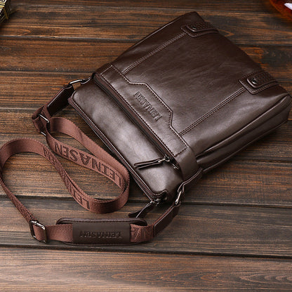Large capacity retro backpack