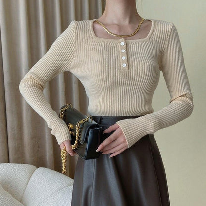 Inner Square Collar White Design Long Sleeve Knitted Sweater