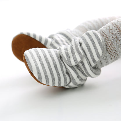 Knitted baby cotton shoes