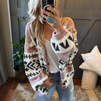 Loose And Lazy Style Jacquard Contrast Color Outerwear Knitted Cardigan Sweater