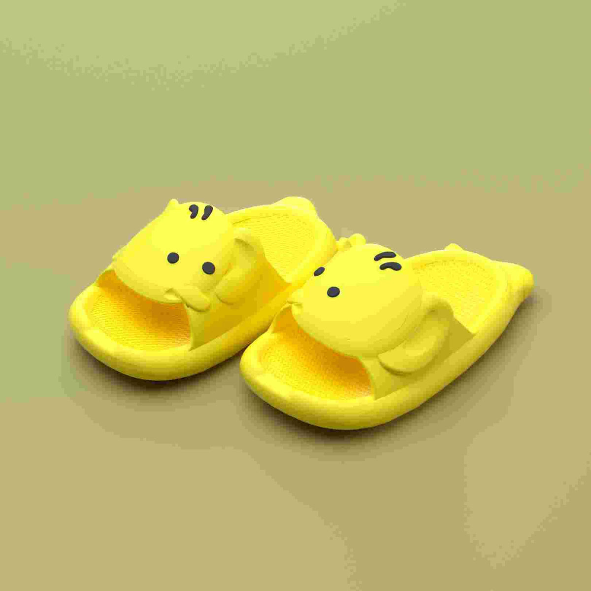 Slippers Wear Non-slip Soft Bottom Cartoon Baby Sandals (Available)