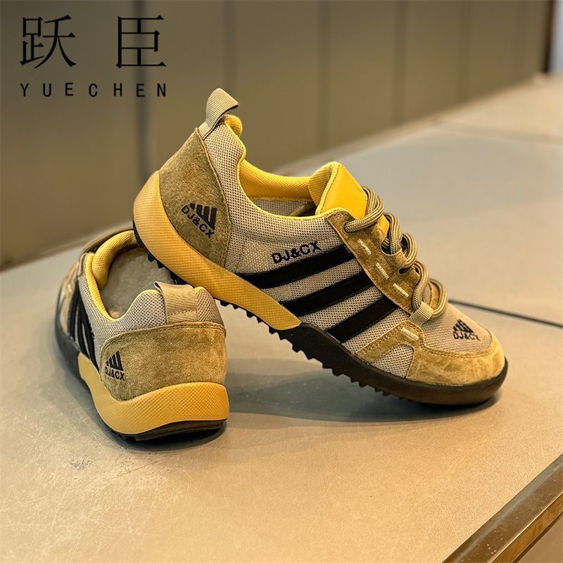 Men's Shoes Fashion Versatile Breathable Board Shoes Thick soled Trendy Casual Shoes ( Available )