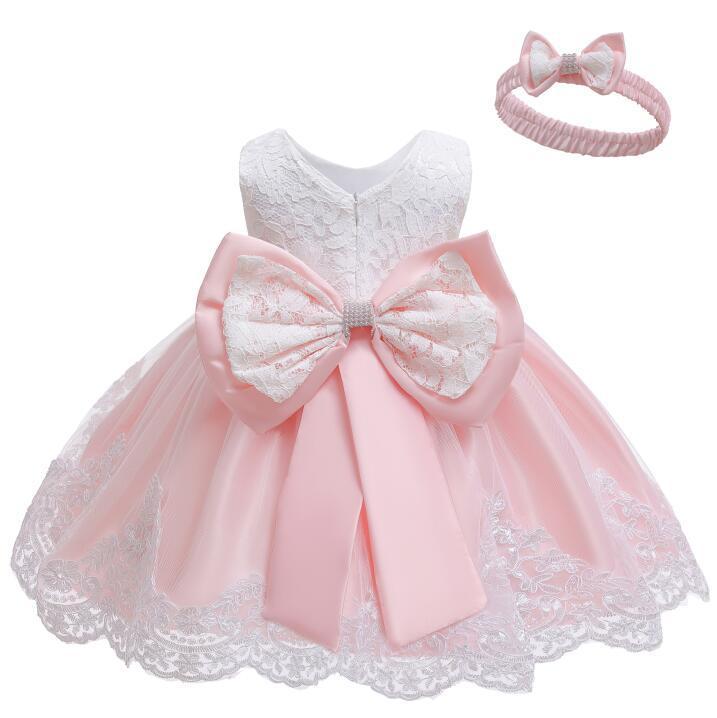 Bow hair with a fluffy skirt  ( Available )
