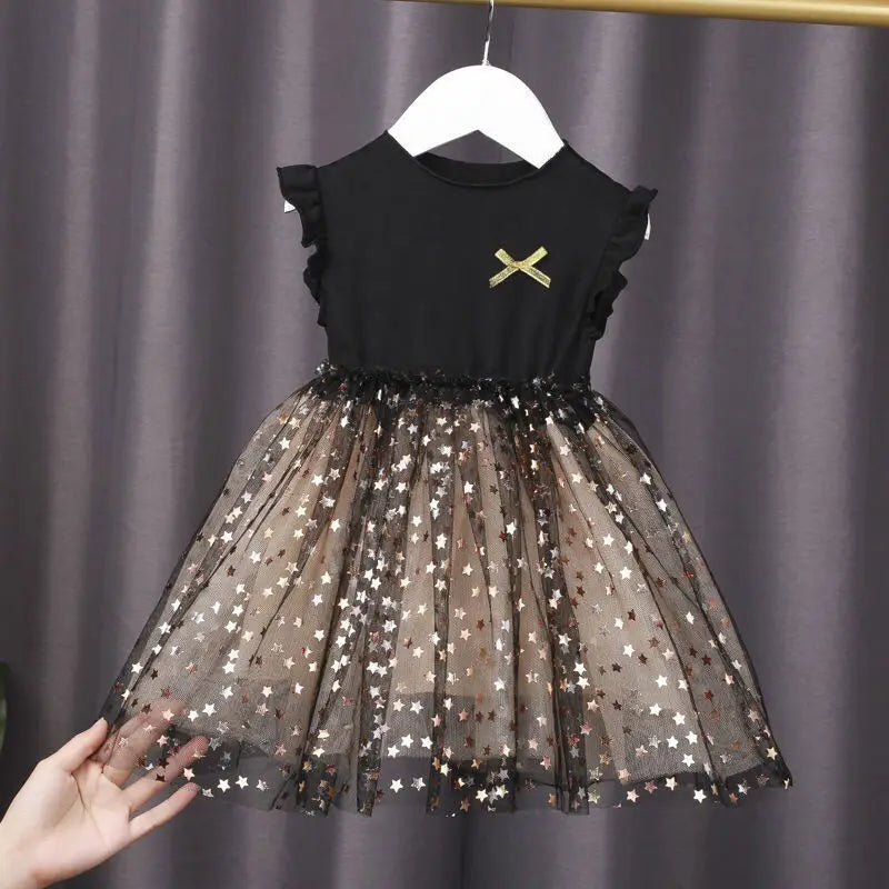new baby dress spring and summer new Korean girl cotton tutu skirt star net gauze princess dress (Available)