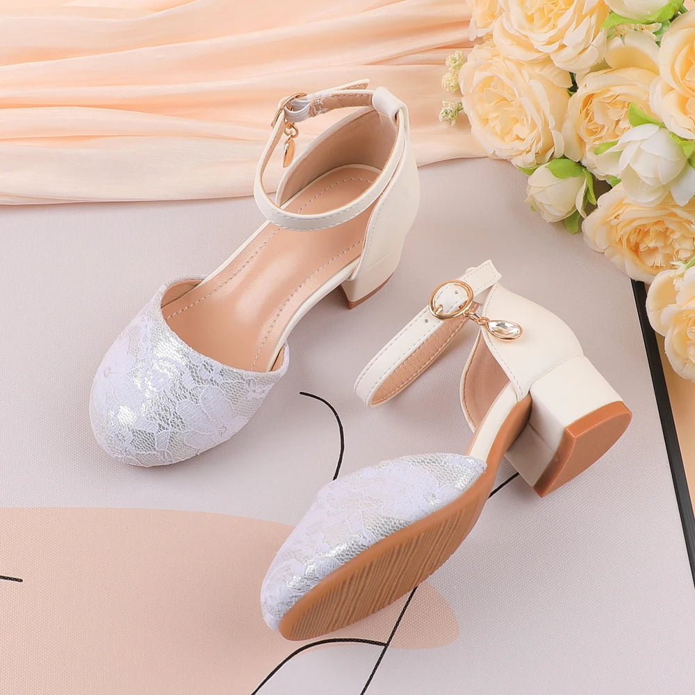 Little Girl Princess Dress Sandals dance shoes Summer White embroidery Buckle Strap Low Heels Soft Soled Party Shoes Fourseasons