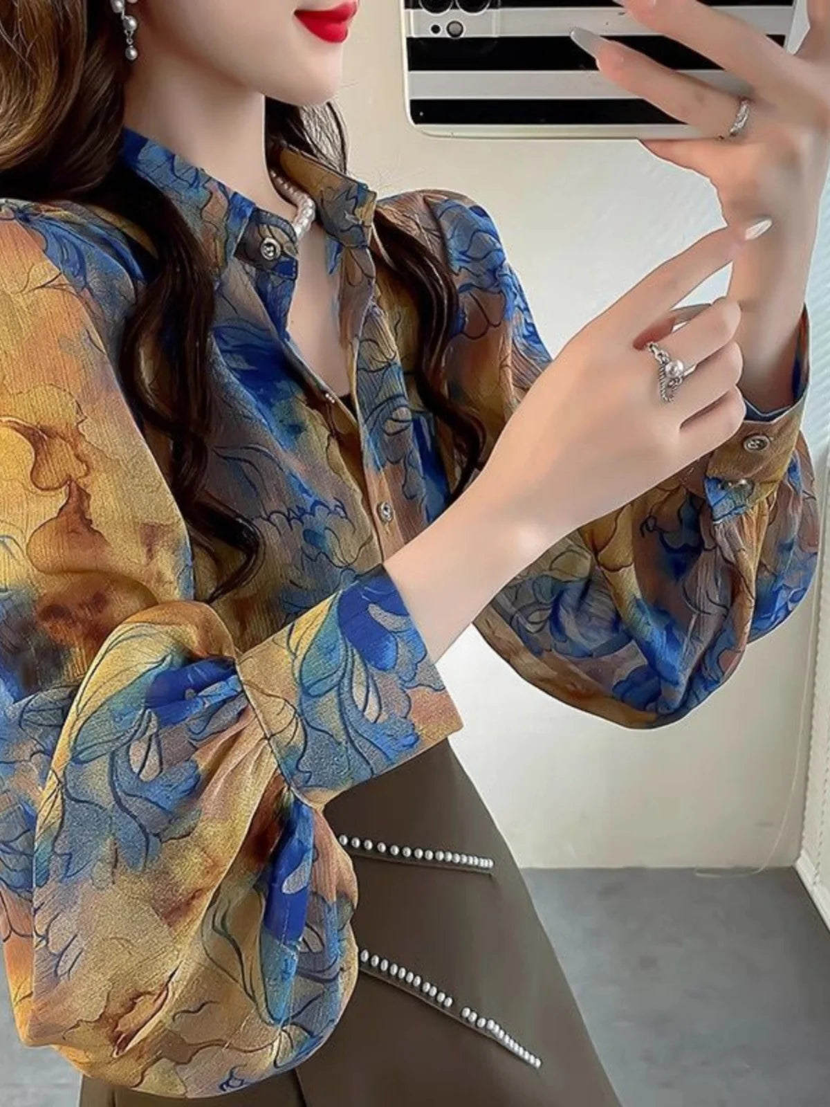 Boutique Wholesale 2025 Summer New Fashionable Loose Temperament Slimming Lantern Sleeve Printed Women's Shirt