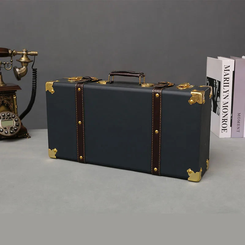 Luxury Vintage Trunk Travel Hand Big Suitcases Leather Luggage Under Bed Clothing Organizer Storage Box Antique Bin Customized