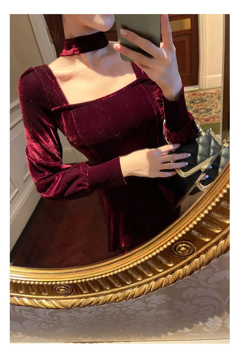 Sexy Dress Women French Retro Vintage Square Collar Waist Office Lady Wine Red Golden Velvet Autumn and Winter Female Clothing