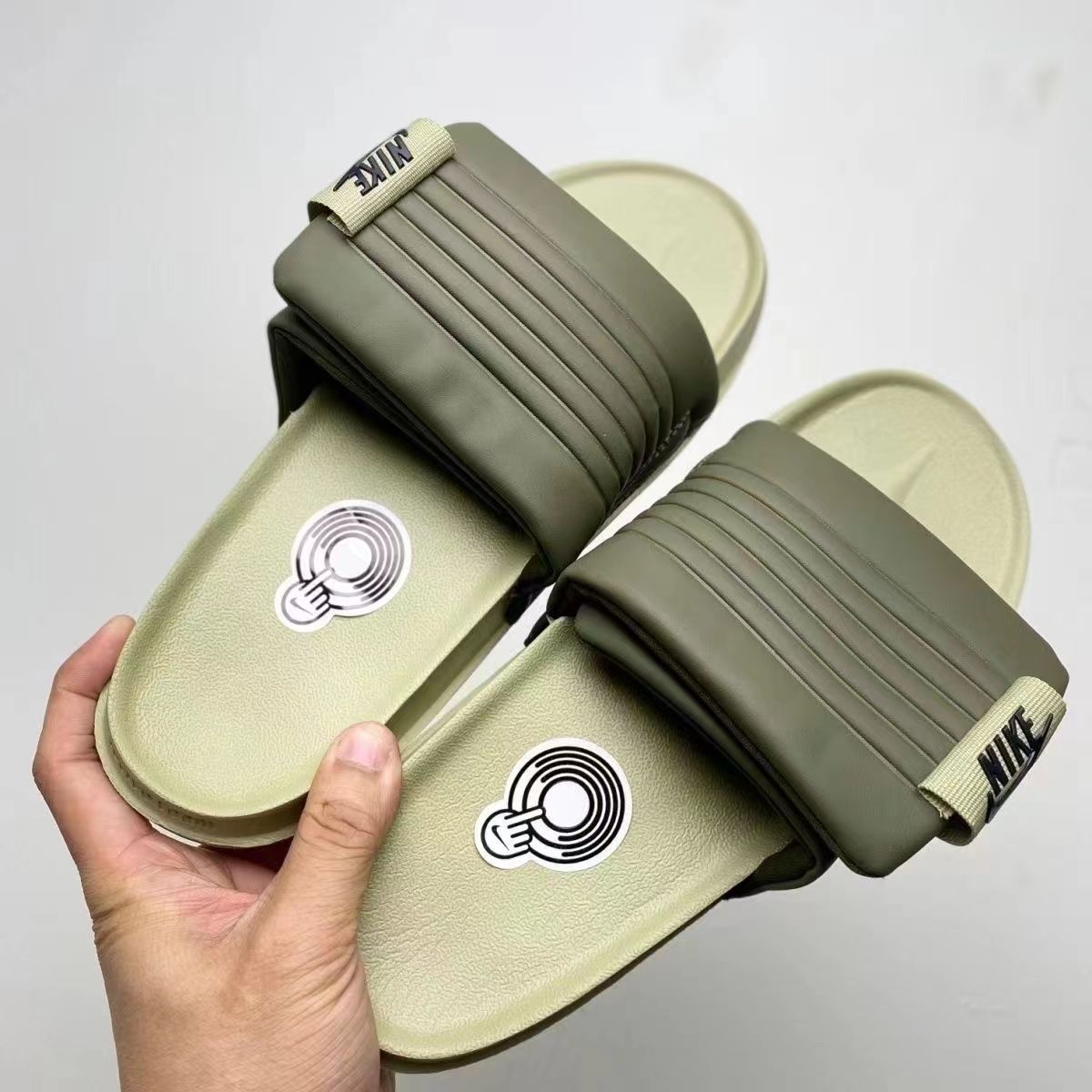 OFFCOURT sports internet celebrity slippers for men and women