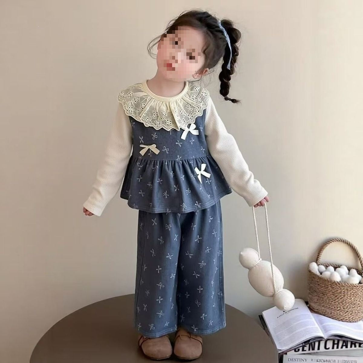 Baby spring outfit stylish top, cute vest and wide-leg pants for girls, Korean-style spring outfit for baby girls