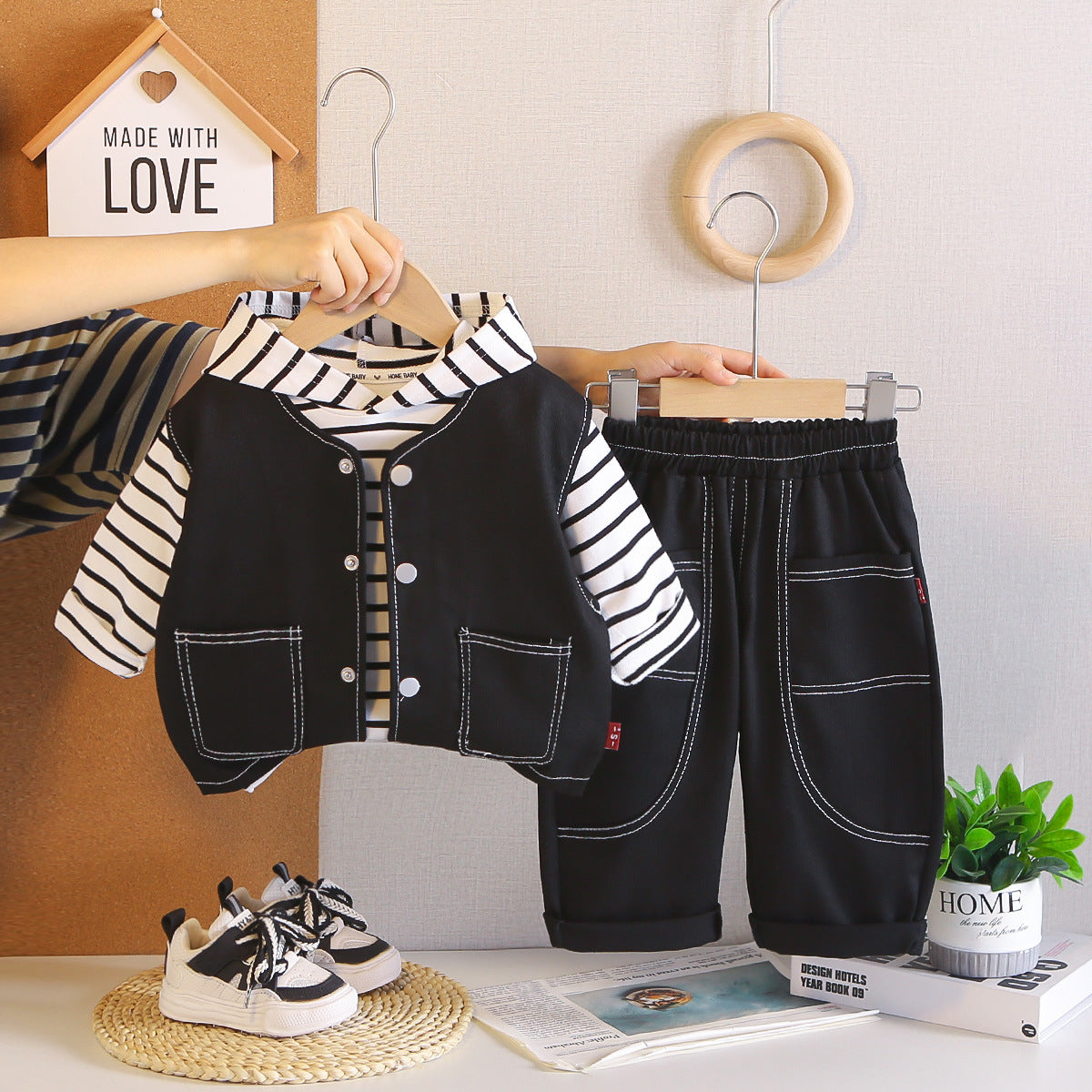 Boys' Autumn Outfit Set 2026 New Fashionable Baby Striped Hooded Three-Piece Set Children's Clothes Trendy for 1-3 Years Old 5