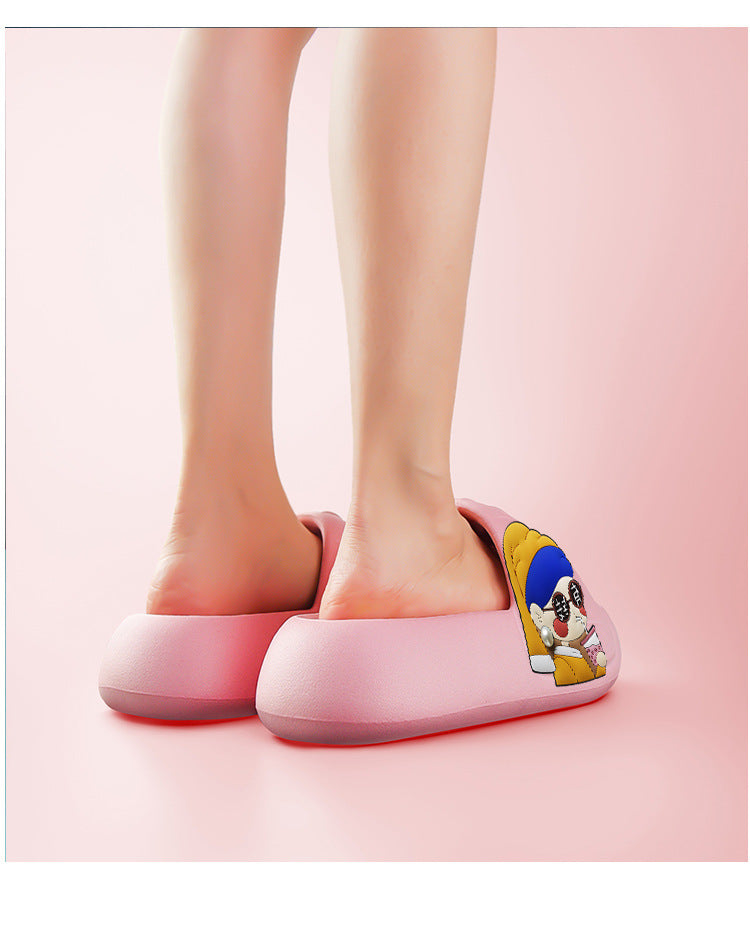 Cute slippers for women in summer for outdoor and indoor use (Available)