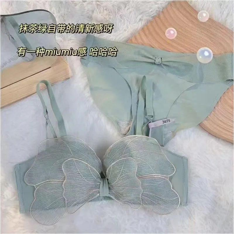 New Small Breast Push Up Seamless Underwear No Steel Ring Cute Adjustable Comfortable Bra Set