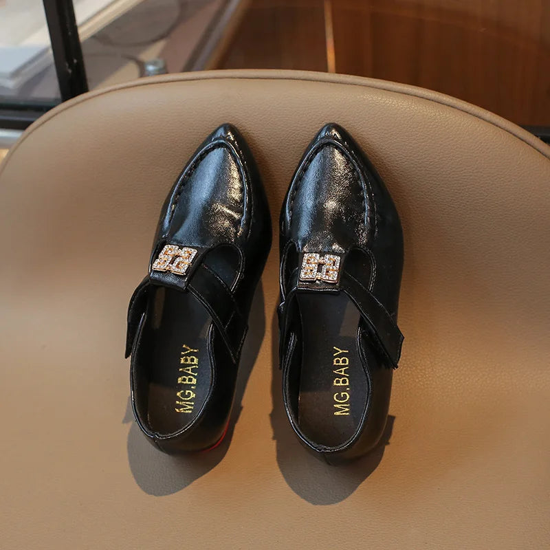 Fashion Girls' Shoes  Autumn New Kids Formal Pointed Leather Shoes Simple Versatile Girls' Rhinestone Casual Shoes Zapatos (Available)