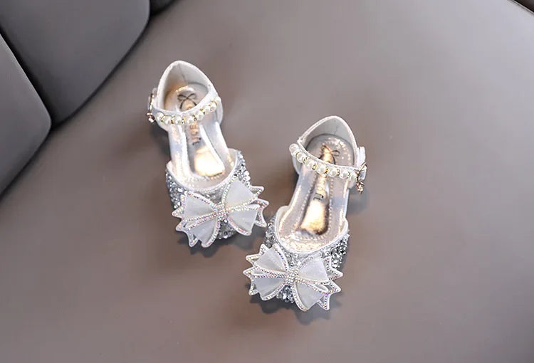 Girls Sandals Princess Single Shoes Rhinestone Butterfly Dance Kids Shoes Glitter Leather Party Dress Wedding Shoes E615