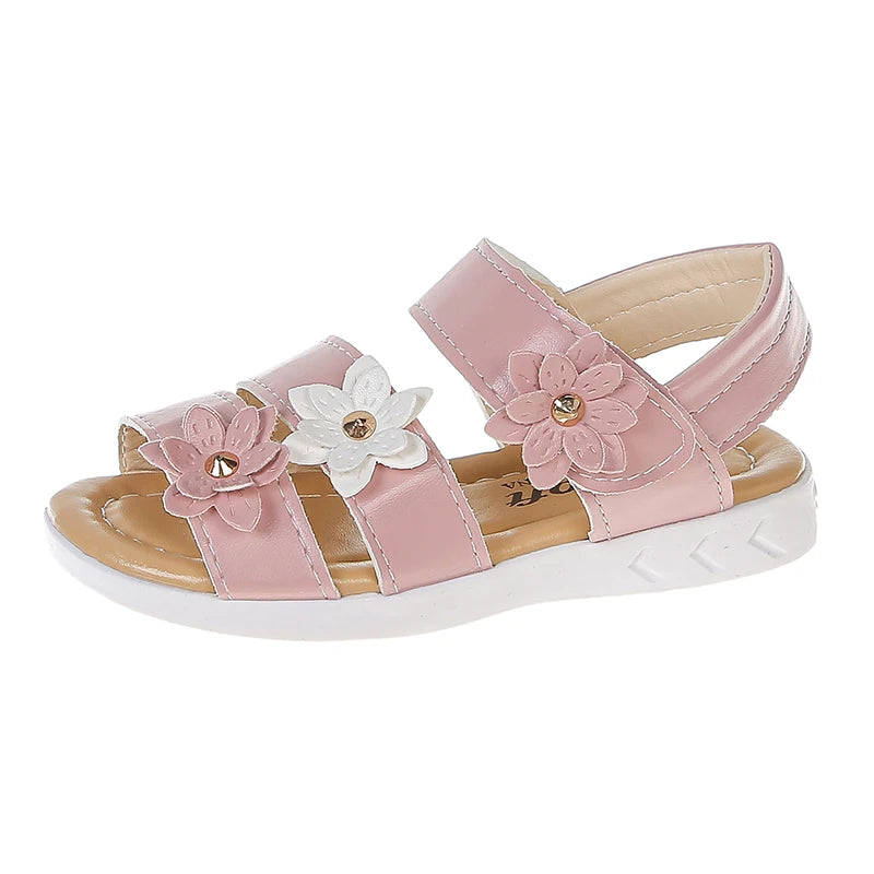 Little Girls Summer Casual Sandal Three Flower Detail New Kids Roman Beach Shoes Stylish Beach Experience for Children Adventure