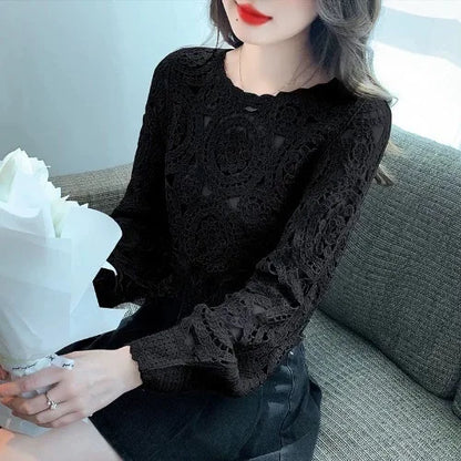 Women Tassel Hook Flower Hollow Out Short Knitting Retro Ethnic Style Round Neck Knitted Female Fashion Loose Top Spring Summer