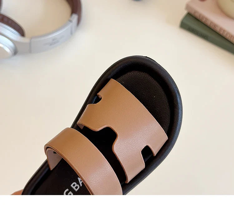 Fashion Spring Child Sandal Summer New Shoe Boy Girl Slippers Soft Bottom Non-slip Kid Shoes Baby Velcro Beach Sandal Slippers