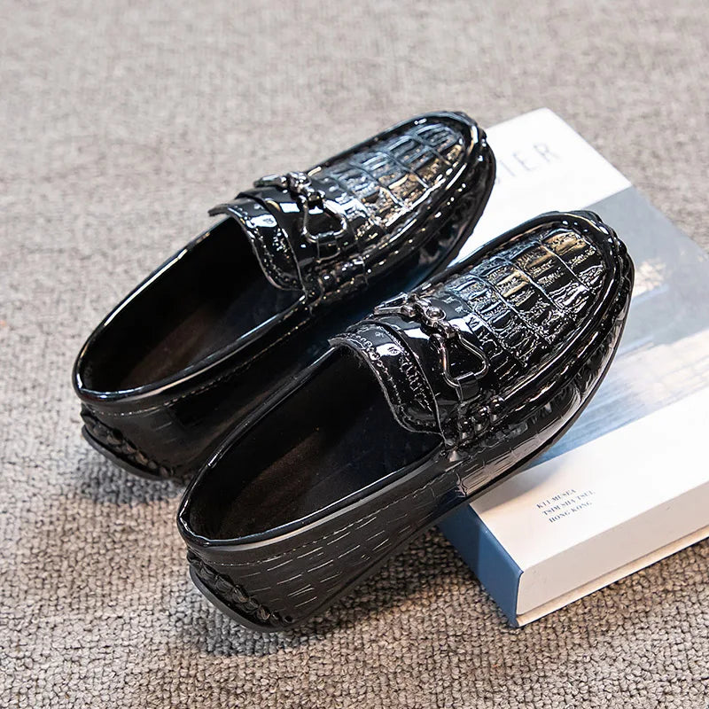 Boys Loafers Non-slip Children's Leather Shoes All-match Four Seasons Metal Buckle  Shiny Simple Kids Fashion Moccasin Shoes