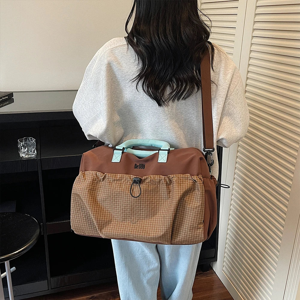 Large Capacity Travel Bag, Lightweight Short-Distance Boarding Bag, Dry and Wet Separation, Crossbody Fitness Bag, Luggage Bag