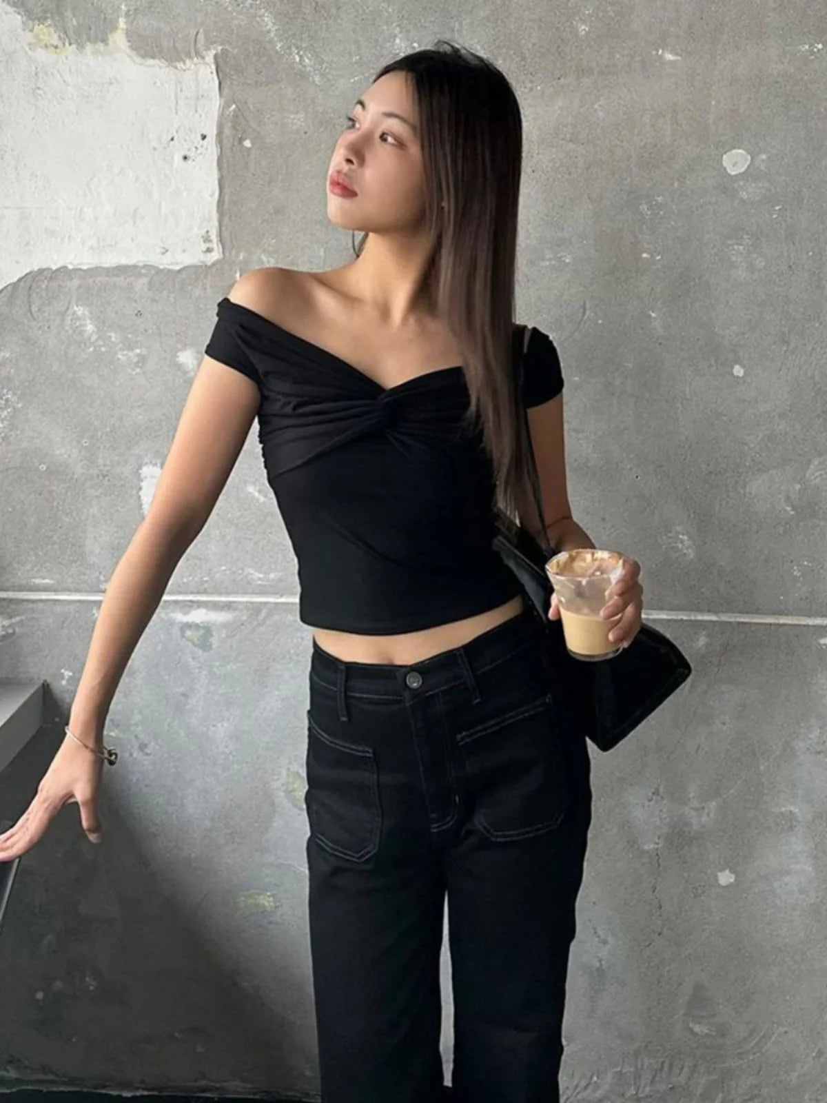 Faionable Pure Color Knot Fold over One oulder ort Crop Top T-irt Street Sle Slim Fit Polyester Summer New Arrival