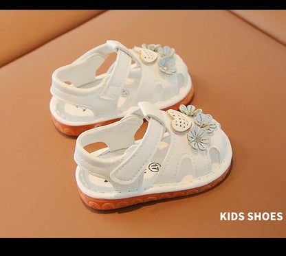 Baby Shoes Summer New Baby Calling Shoe Soft soled  Baby Girl Sandals Anti slip Girl Shoe Children sandals