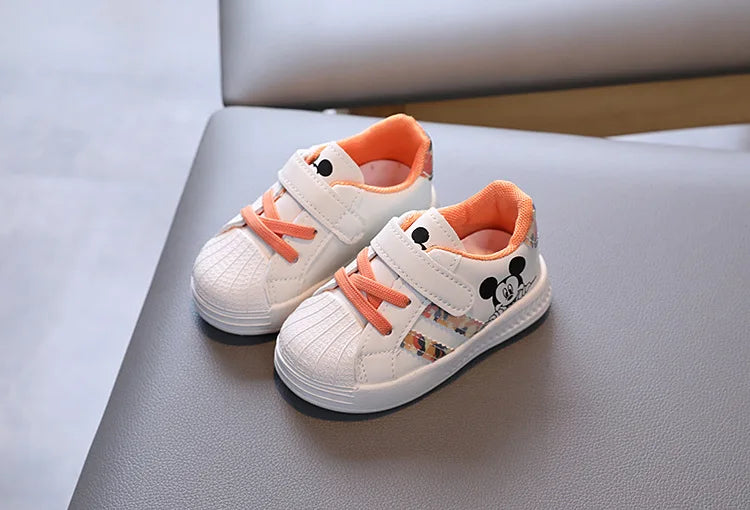 Spring And Autumn New Baby Walking Shoes Soft Soled Board Shoes Children's Sports Shoes Single Shoes Casual White Shoes