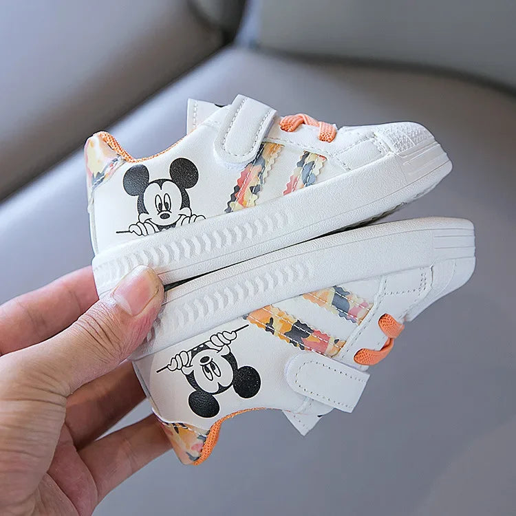 Children's White Shoes Spring and Autumn Kid's Sports Shoes Anti slip Lightweight Boys Board Shoes Soft Sole Baby Casual Shoes
