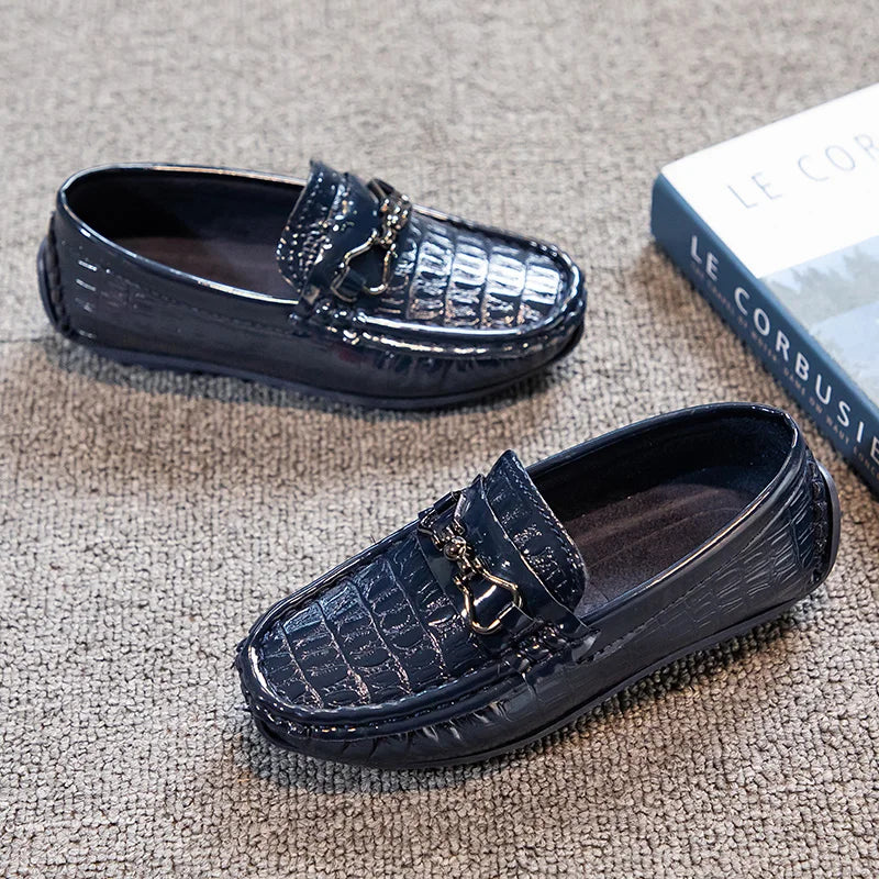 Boys Loafers Non-slip Children's Leather Shoes All-match Four Seasons Metal Buckle  Shiny Simple Kids Fashion Moccasin Shoes