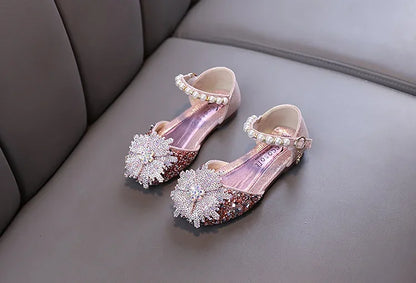 Kids Rhinestones Bow Sandals Cute Girls Party Sandals Children's Princess Shoes Fashion Soft Sole Flat Beach Sandals