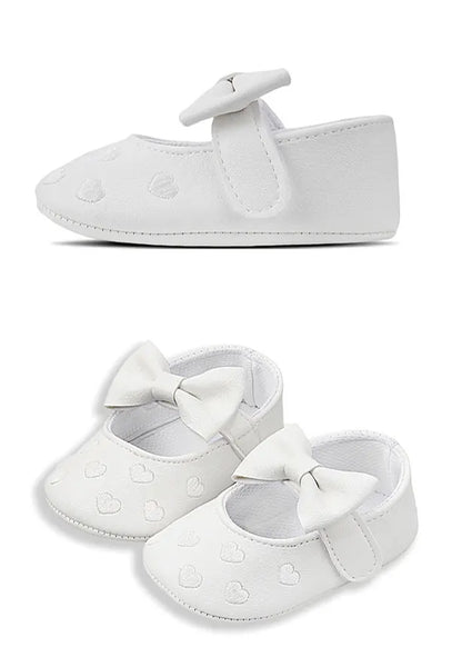 Baby Shoes Classic Dress Cute Bow-knot Heart Anti-slip Soft Sole First Walkers Infant Baby Girls Toddler Shoes 0-18m
