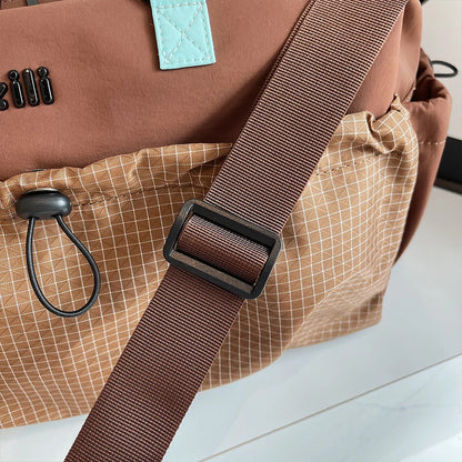 Large Capacity Travel Bag, Lightweight Short-Distance Boarding Bag, Dry and Wet Separation, Crossbody Fitness Bag, Luggage Bag