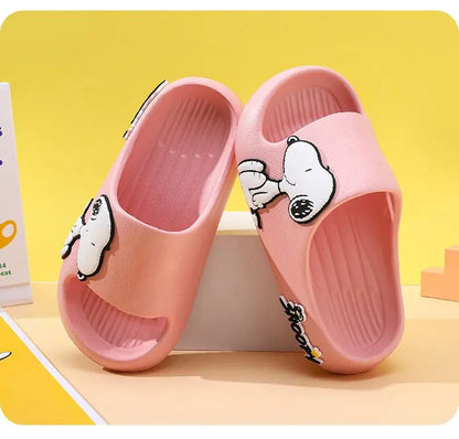 Snoopy Boys and Girls Slippers Cartoon Peripheral Creative Indoor Non-slip Soft Bottom Bathroom Slippers Outer Wear Sandals Gift