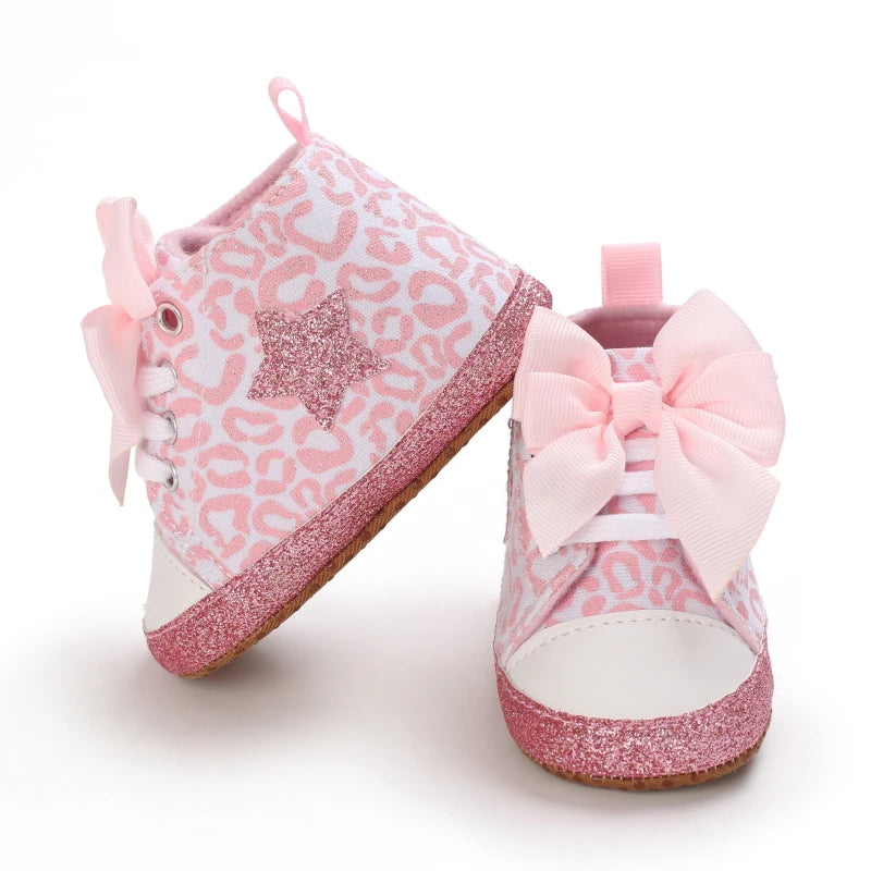 Fashionable Baby Girl Shoes Cute Classic Pink Theme Casual Flat Shoes Soft Sole Comfortable Lightweight Walking Shoes